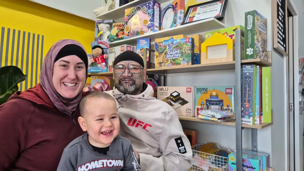 Leaza and Kareem Karena say it's been a blessing to have found a special space like My Little Library. (RNZ/Isra'a Emhail)