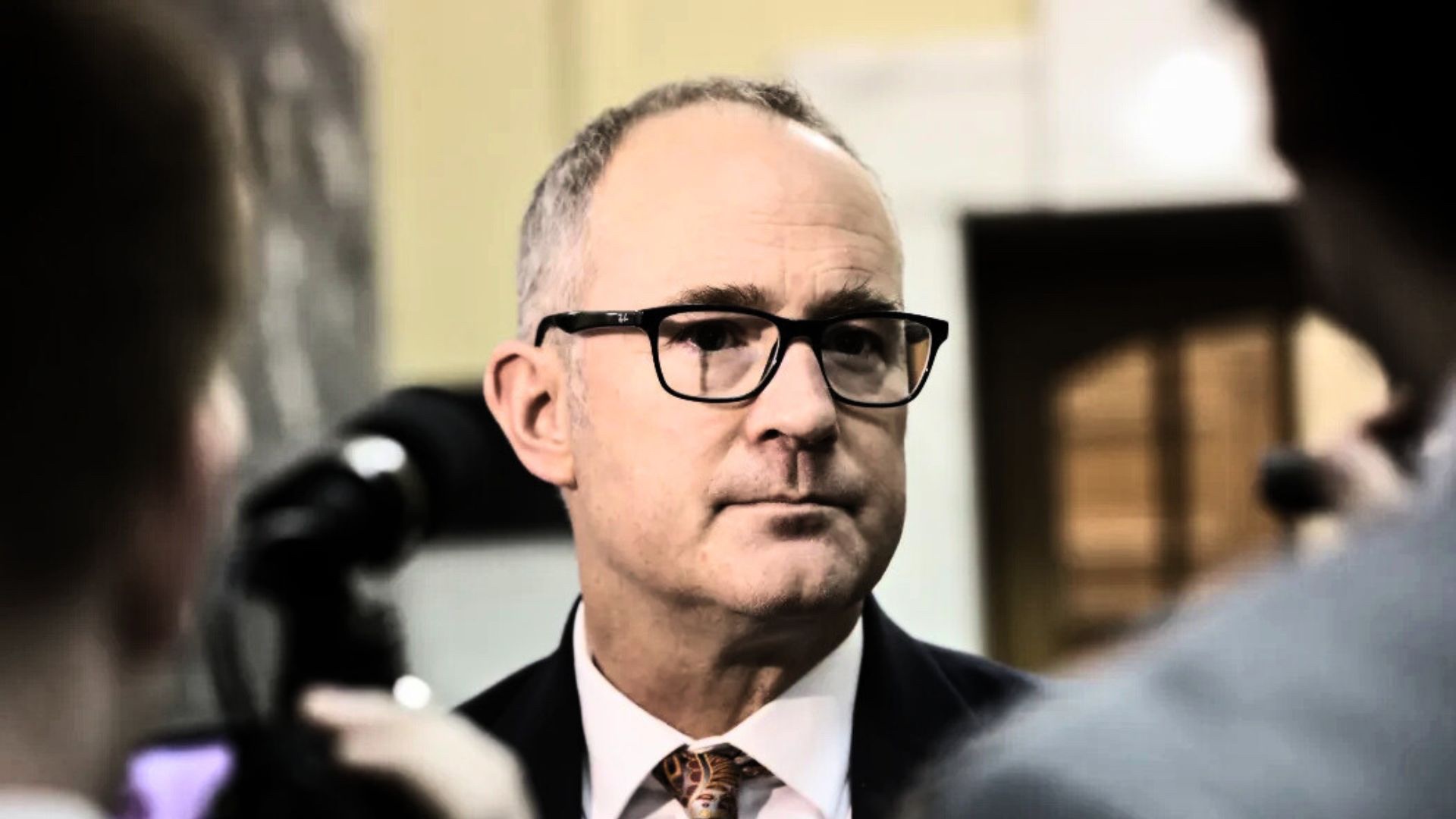 labour_teases_english-test_relief_for_migrant_truck_bus_drivers_ahead_of_elections