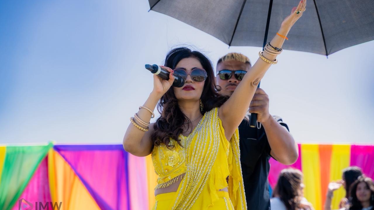 NZ visa row: Shibani Kashyap says "no clue others travelled in my name"